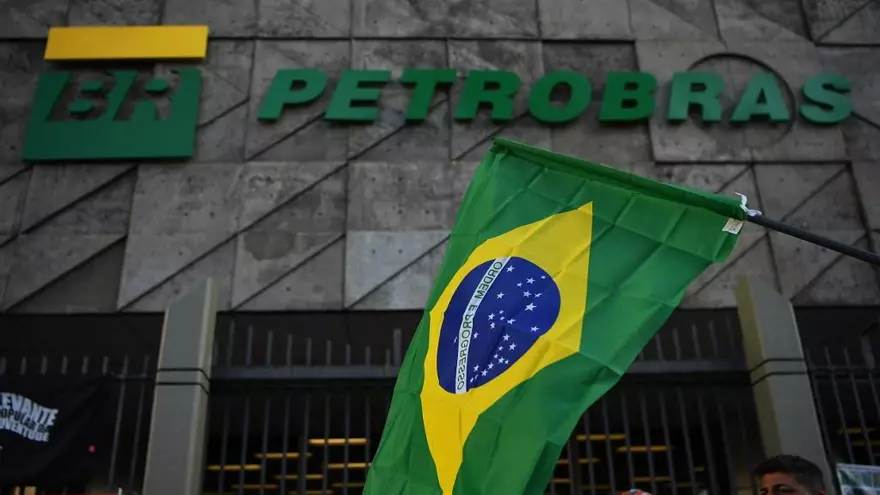 Petrobras es una de las más grandes e importantes empresas de petróleo de Brasil.