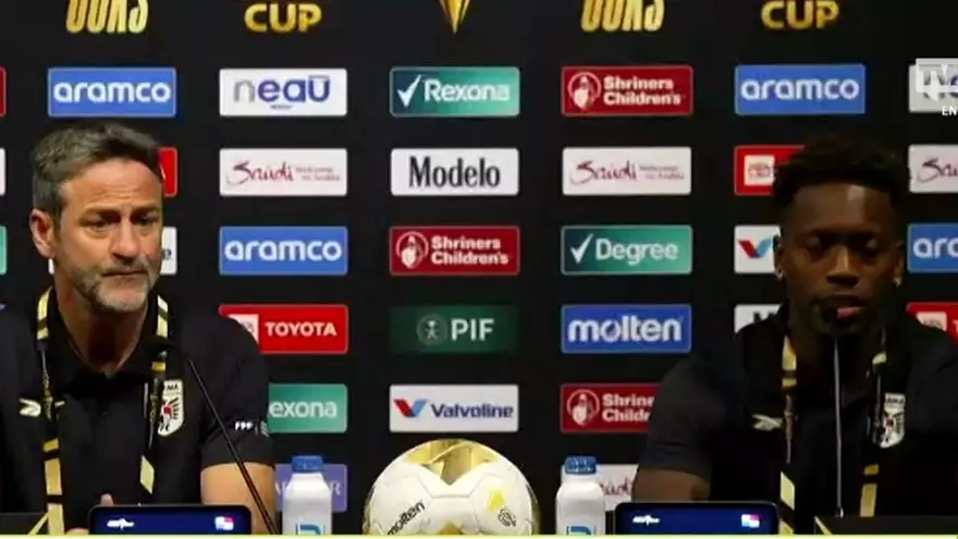Copa Oro 2025 Thomas Christiansen y José Luis Rodríguez en conferencia de prensa